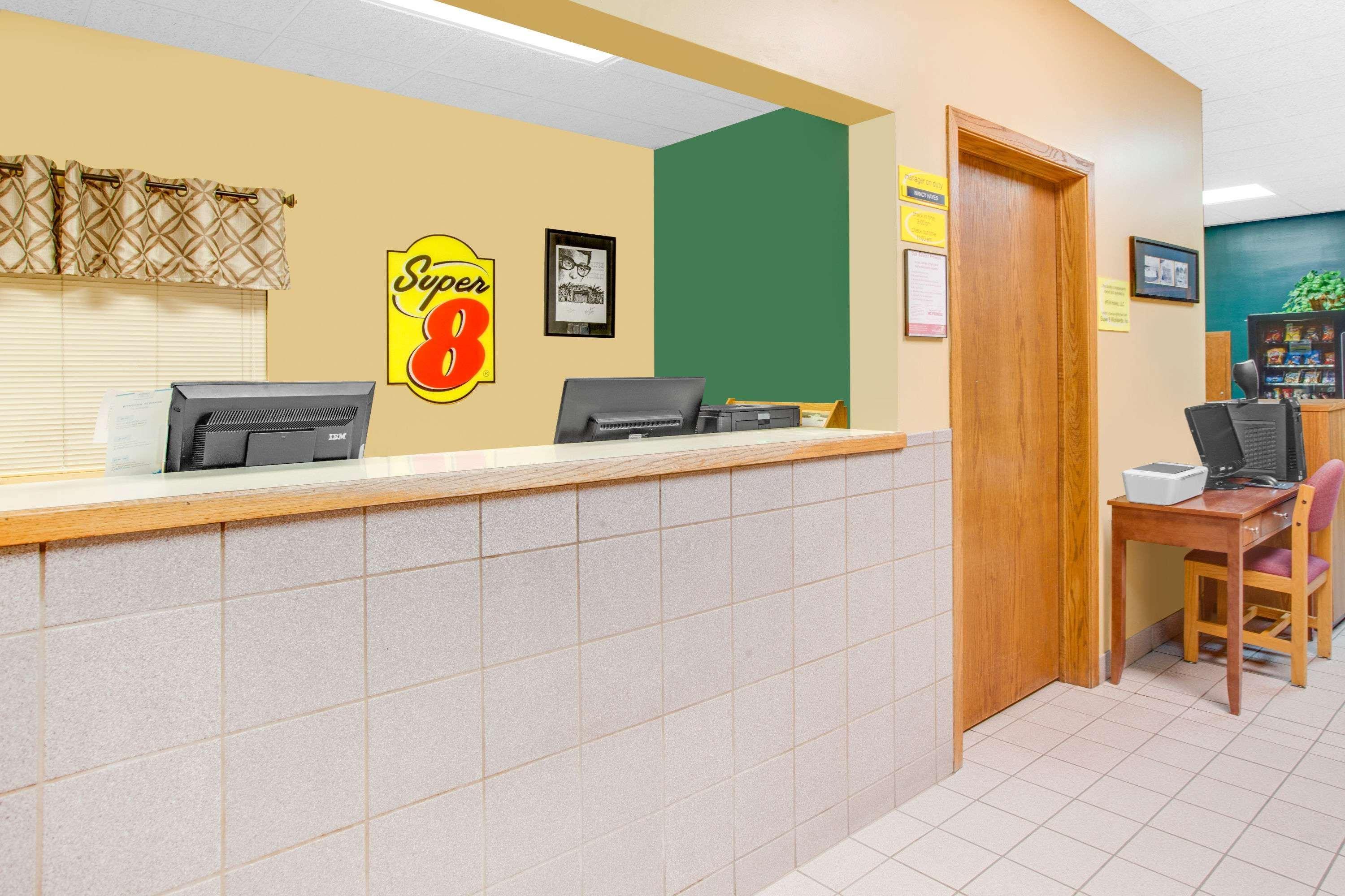 Super 8 By Wyndham Clear Lake Exterior foto